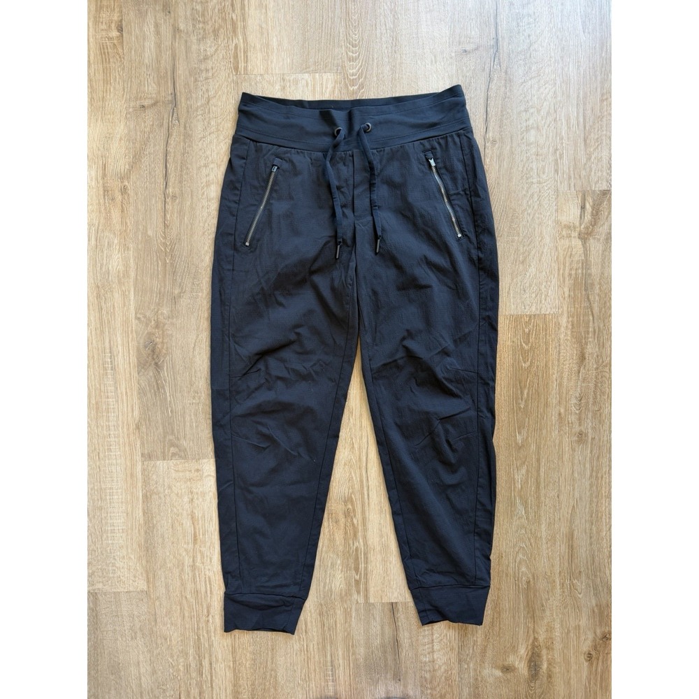 Athleta Womens Trekkie North Jogger Pants Black Pockets Lightweight Size 4